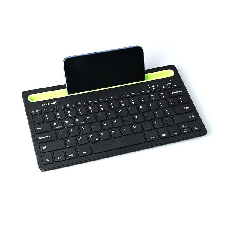 wireless-bluetooth-keyboard-with-phonetablet-holder-slot